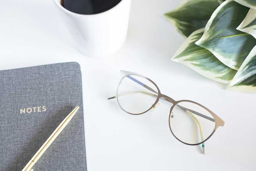 Blauw licht filterbrillen en screenprotectors: zinvol of marketing?