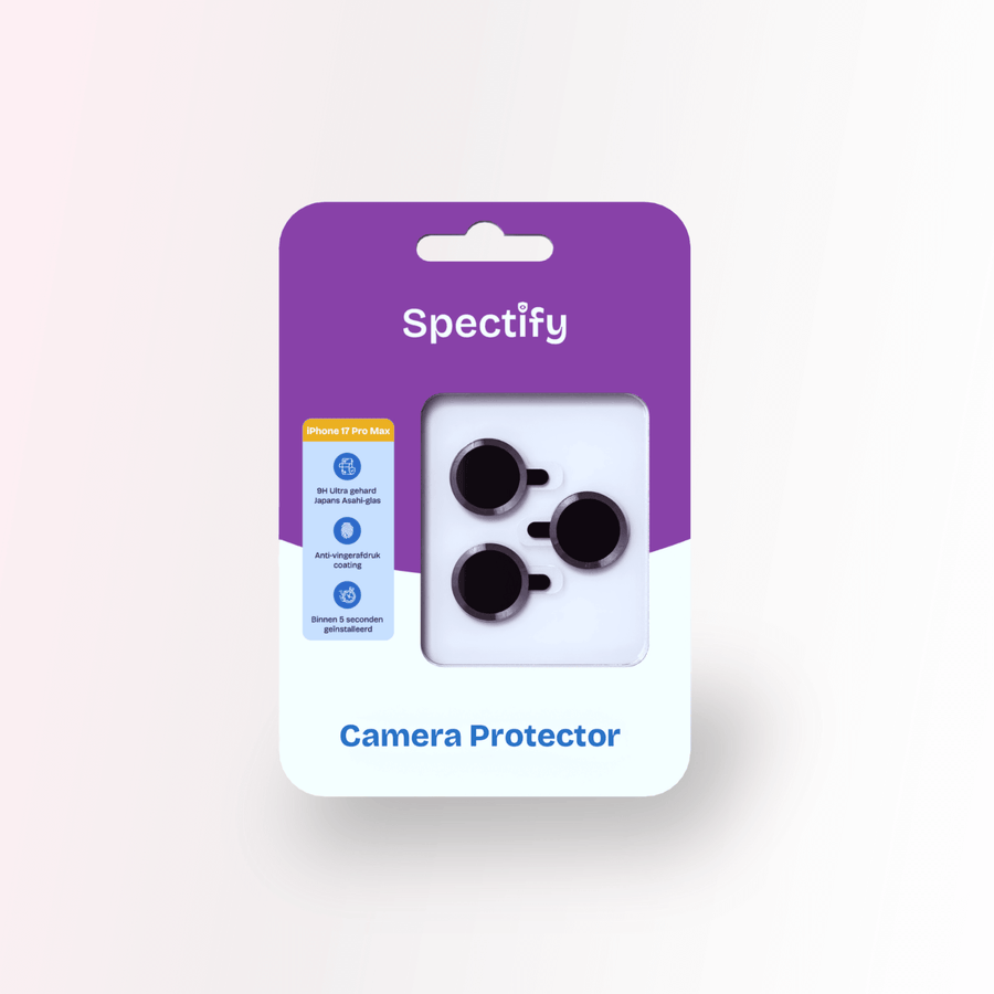 Camera Protector verpakt in een duidelijke hoes voor iPhone, met krachtige bescherming voor je camera.